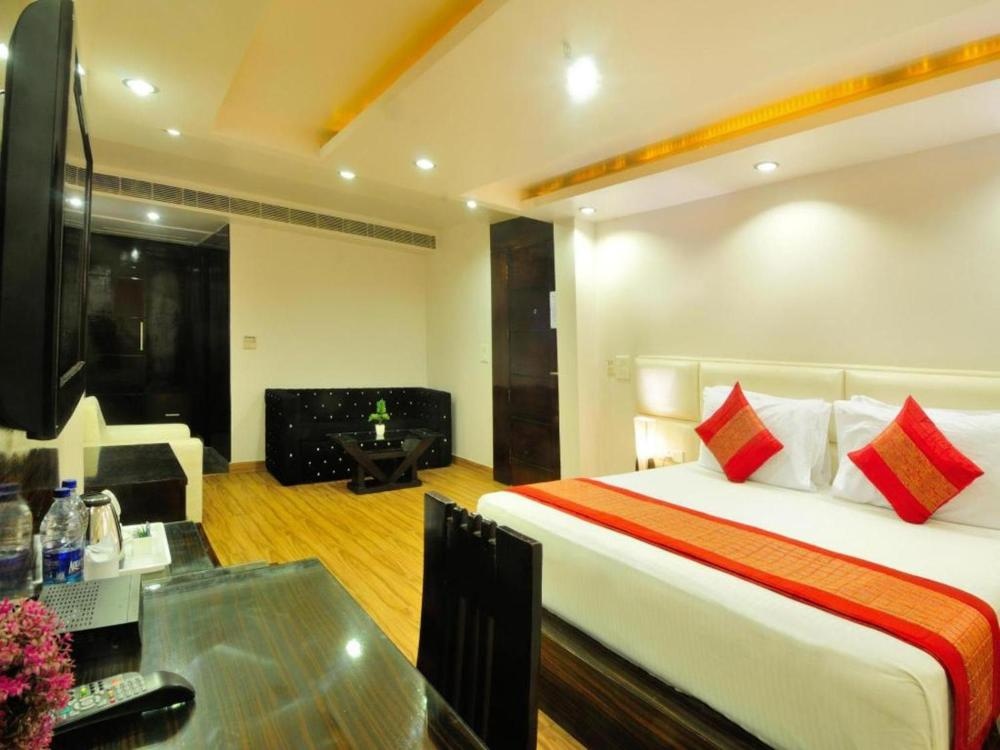 Room 3