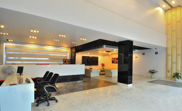 Hotel Elegance Main image