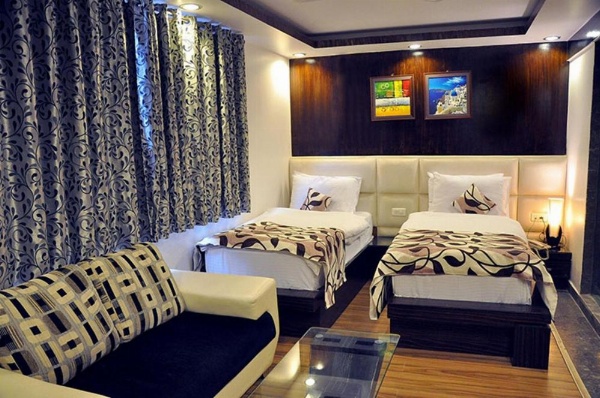 Hotel Elegance image 25