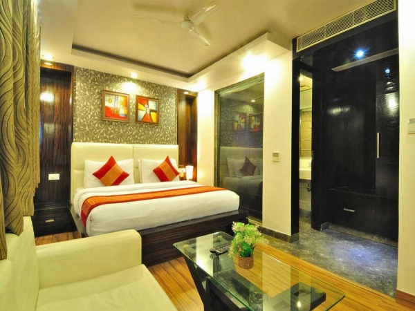 Hotel Elegance image 29